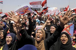 Năm bộ trưởng Ai Cập đồng loạt từ chức 